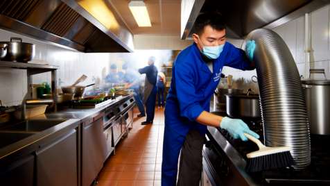 揭秘大型油煙機(jī)——運(yùn)水煙罩的神奇運(yùn)作